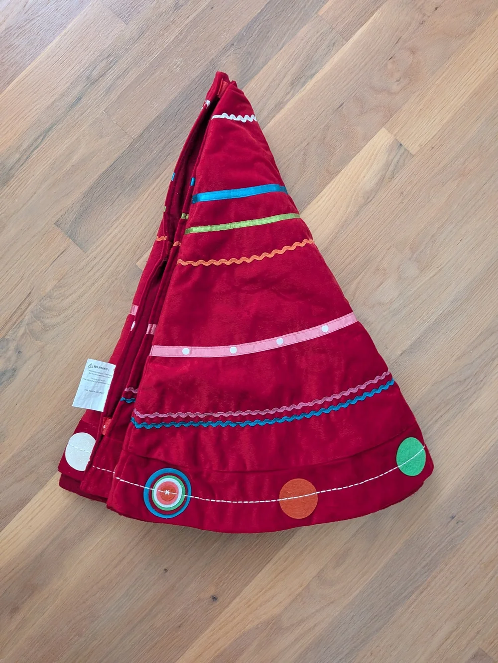 Red Velvet Christmas Tree Skirt Colorful Ric Rac Ribbon Felt Circles 48
